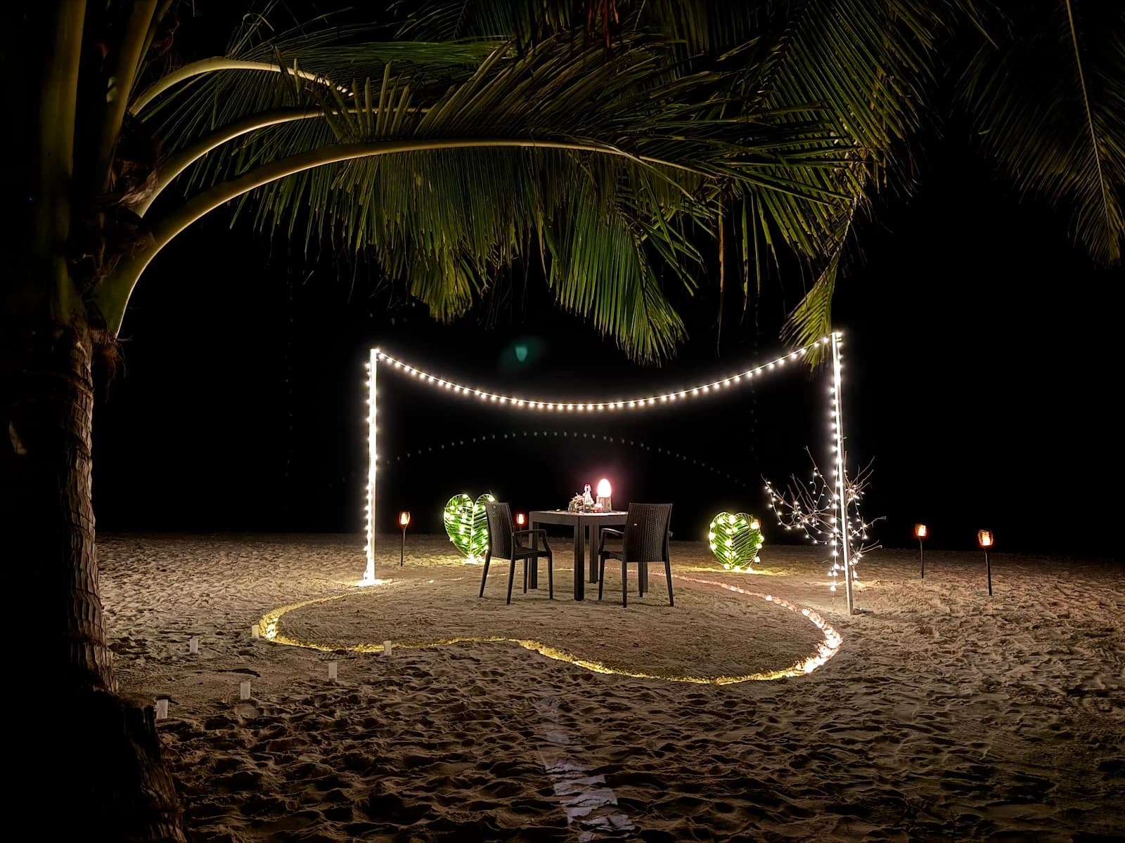 Dhigurah Beach Inn