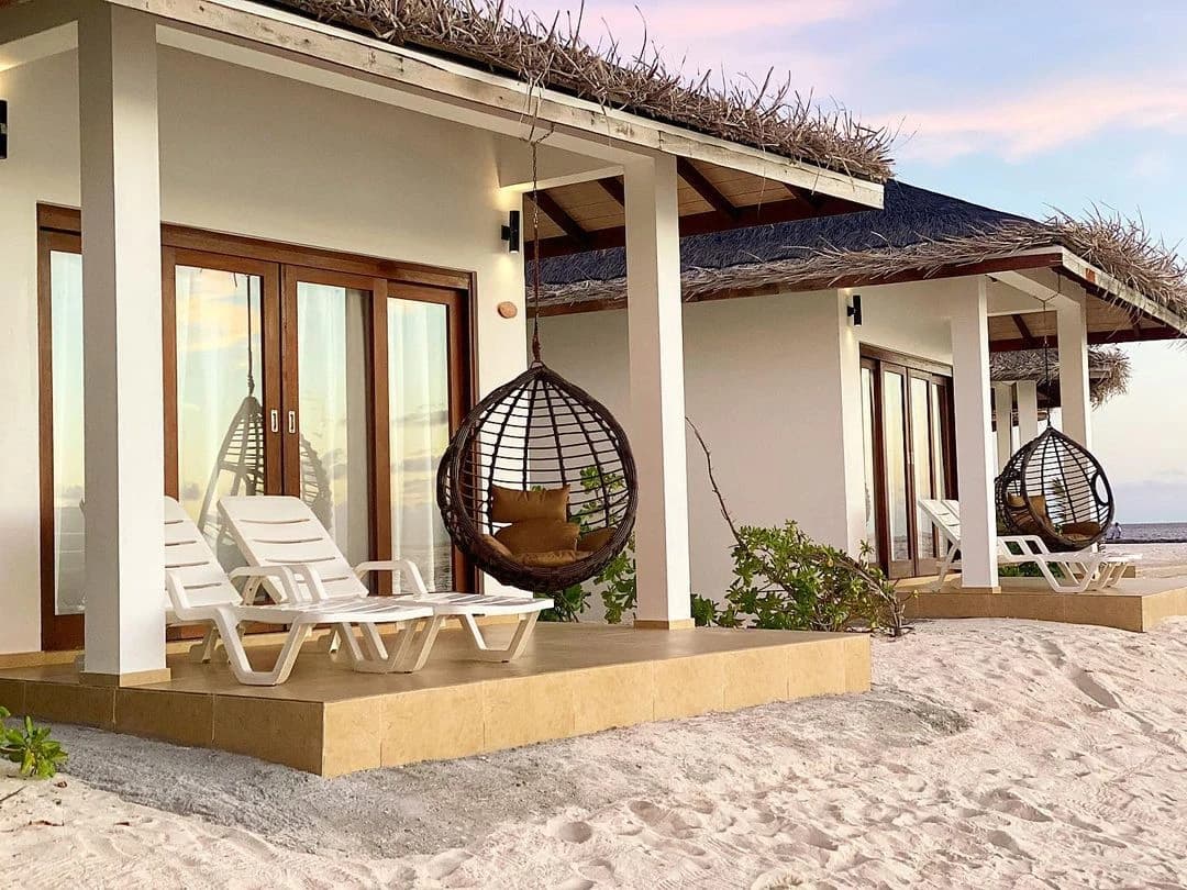 Cocogiri Island Resort