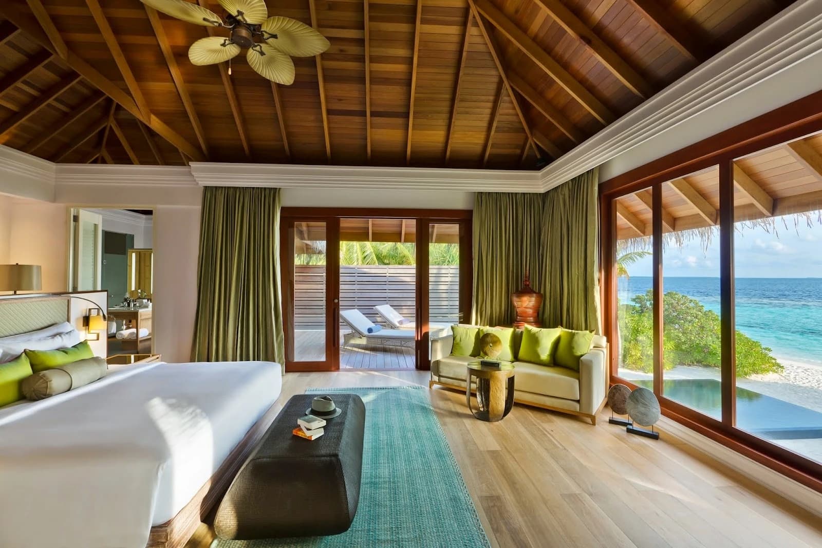 Dusit Thani Maldives