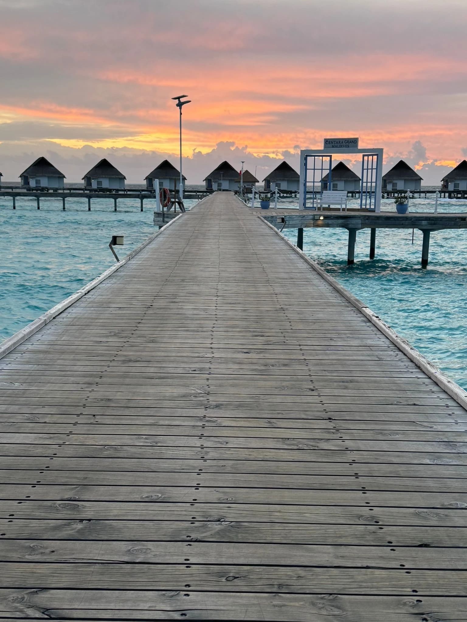 Four Seasons Private Island Maldives at Voavah