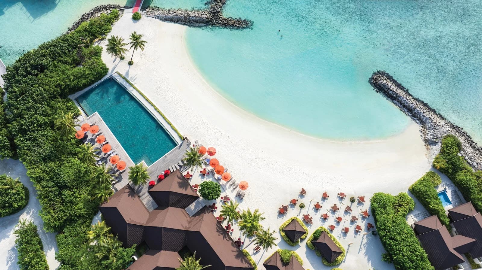 Varu Island Resort
