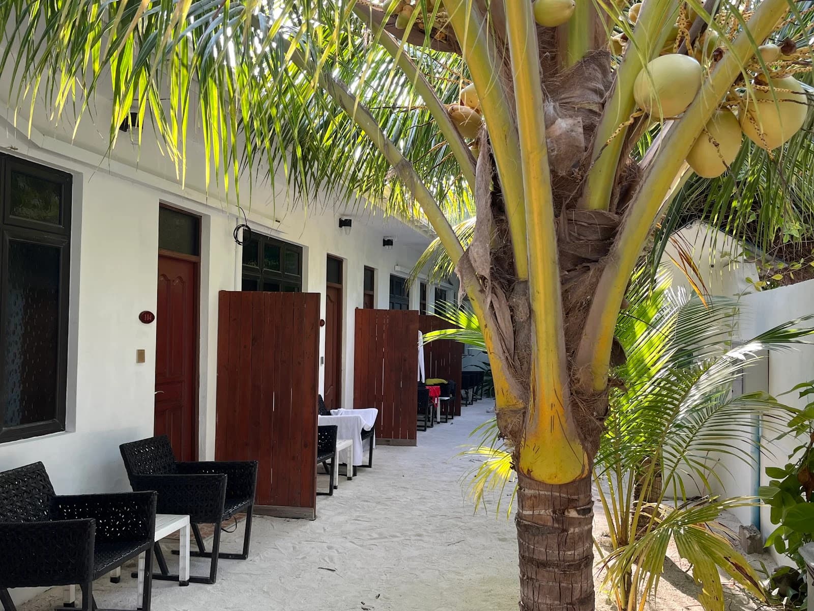 Feridhoo Inn