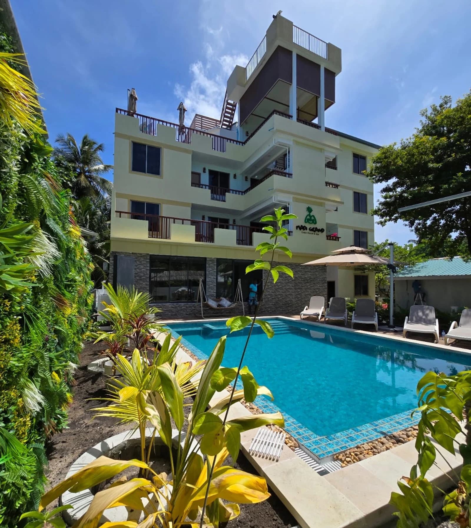 Madi Grand Guest House