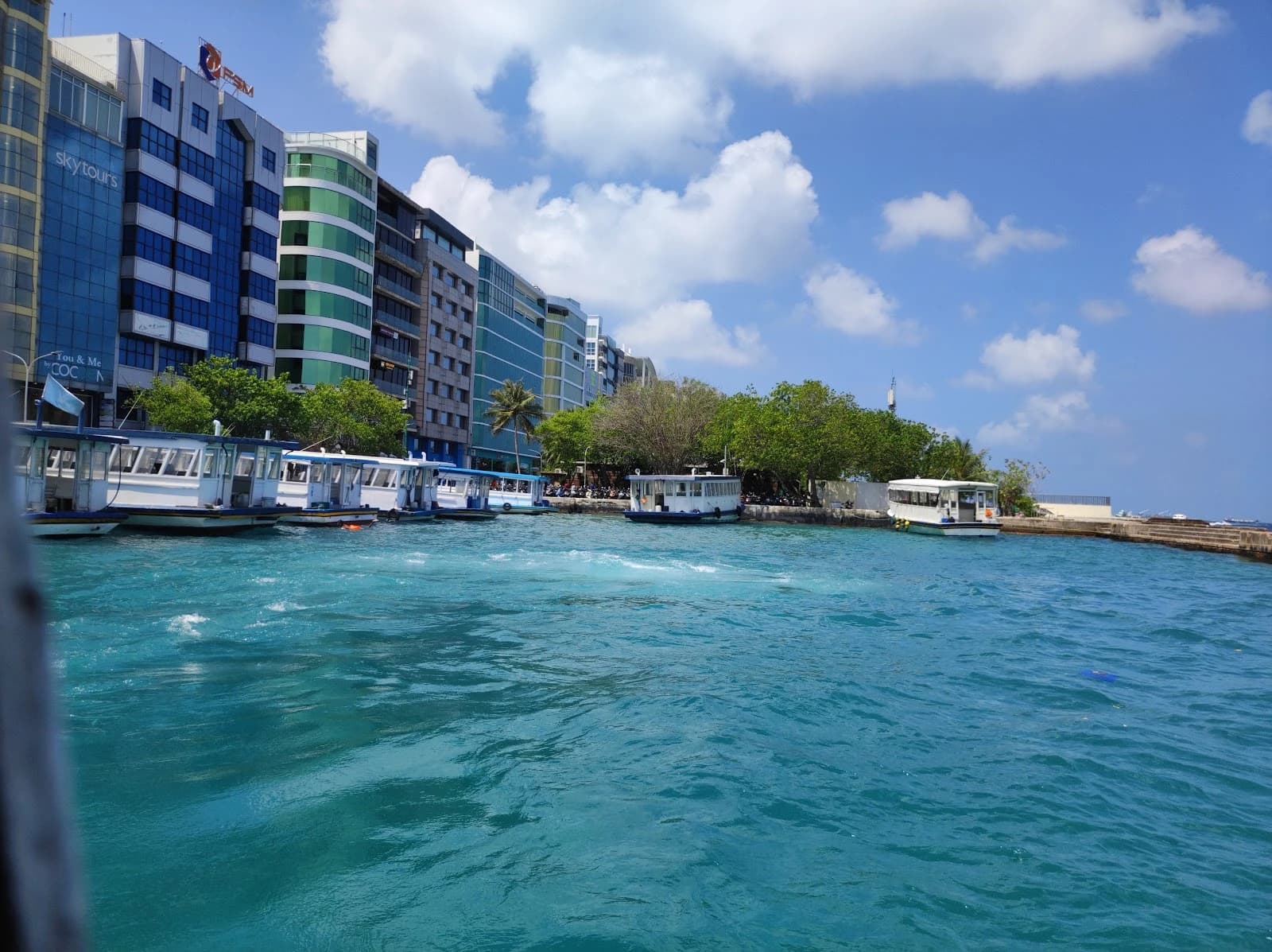 Raakani Dhigurah