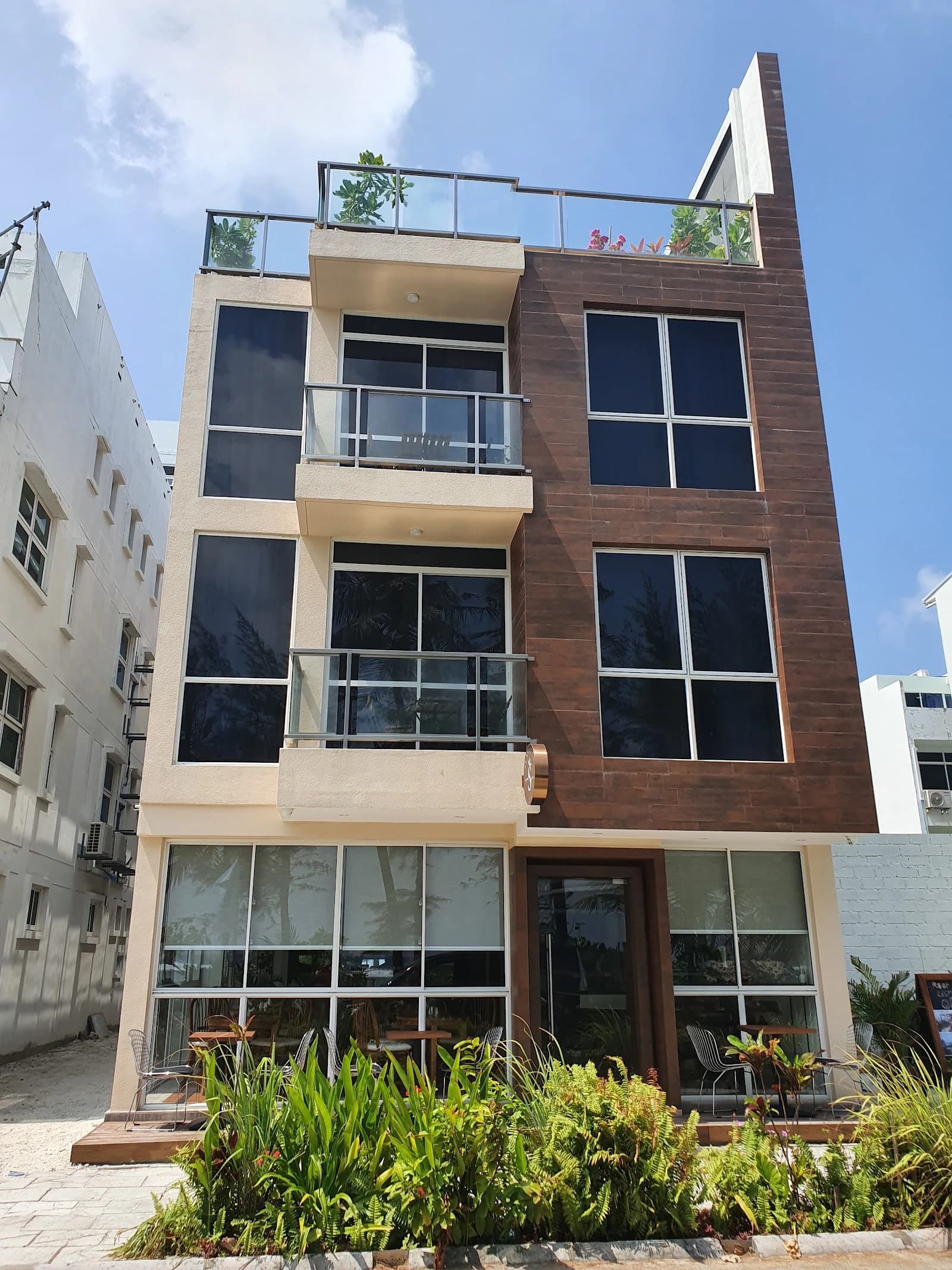 Seasalter Maldives Guest House