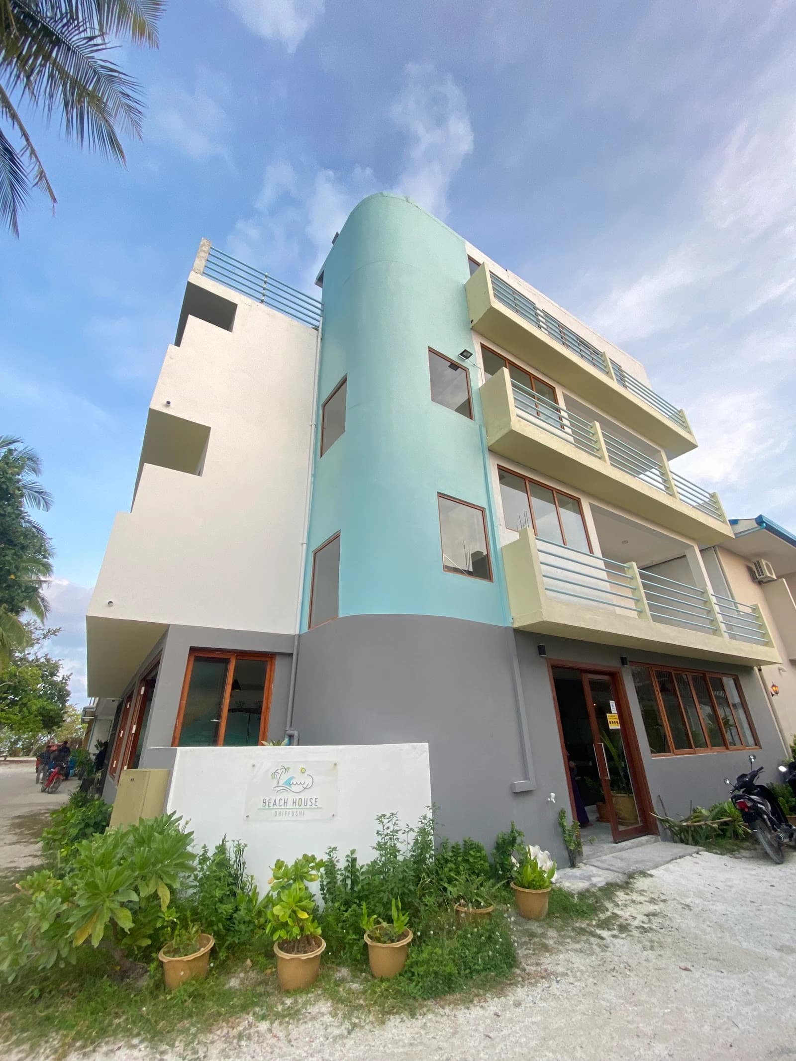 Si Beach House