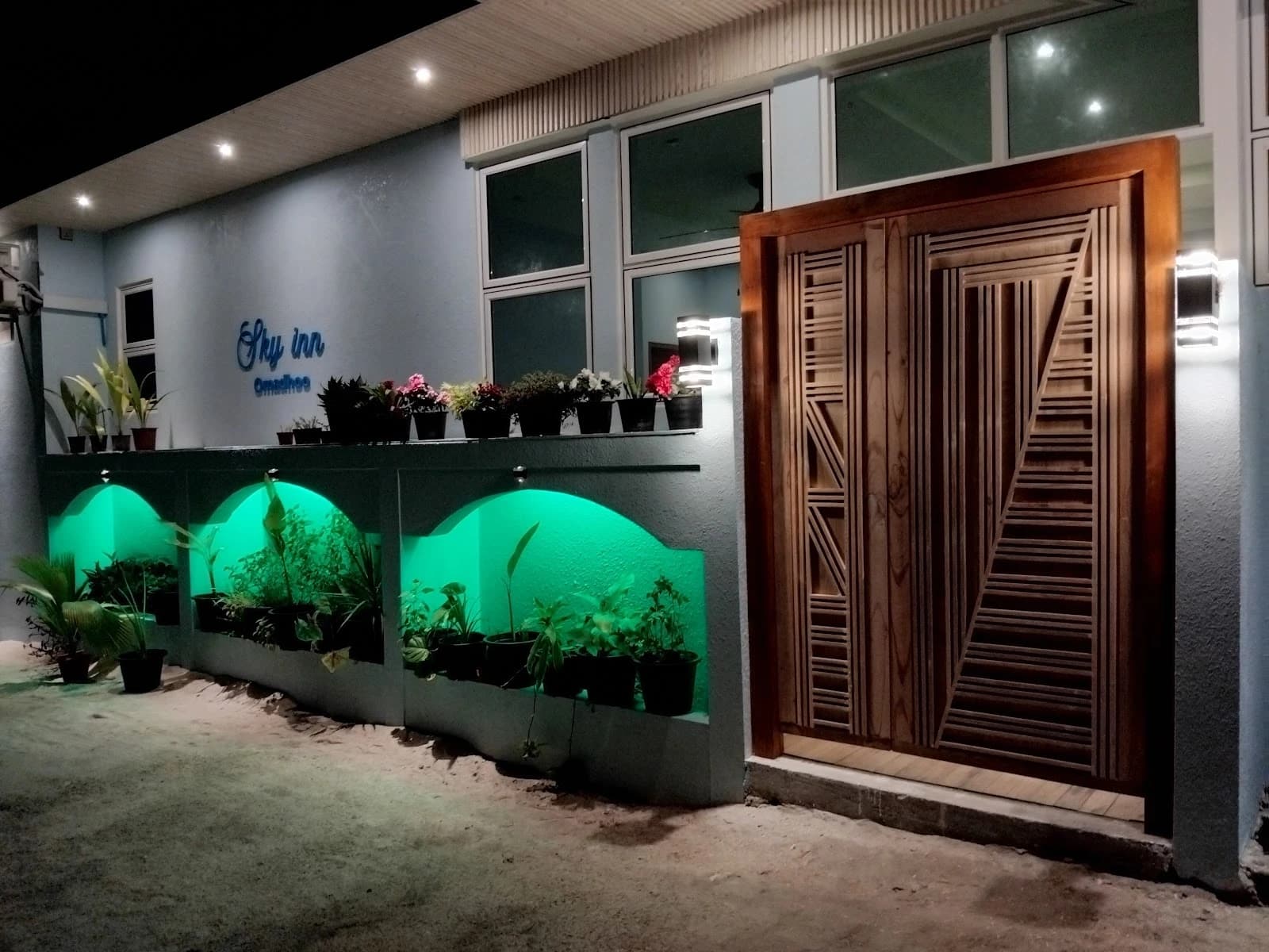 Sky Inn Omadhoo