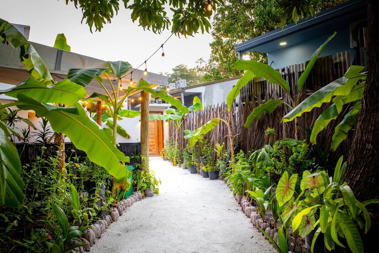 Thilavaru Inn