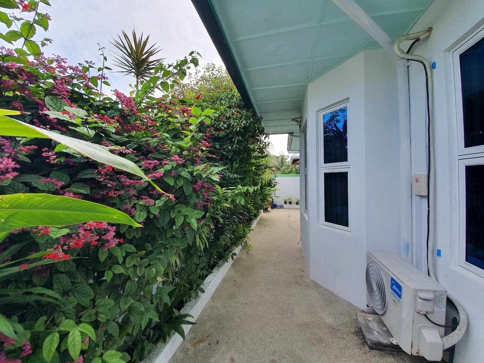 Utheemu Bahaaru Inn