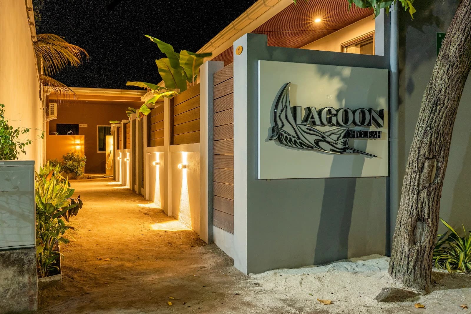 Lagoon Dhigurah