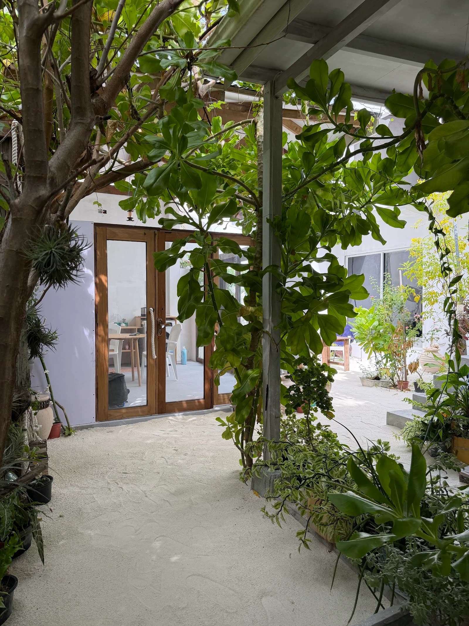 Rasdhoo Madi